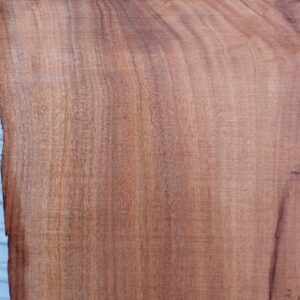 acacia-wood-board-salvaged-close-up
